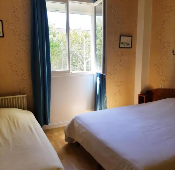 호텔 Home Des Pins Sarl