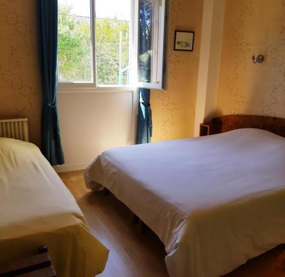 호텔 Home Des Pins Sarl