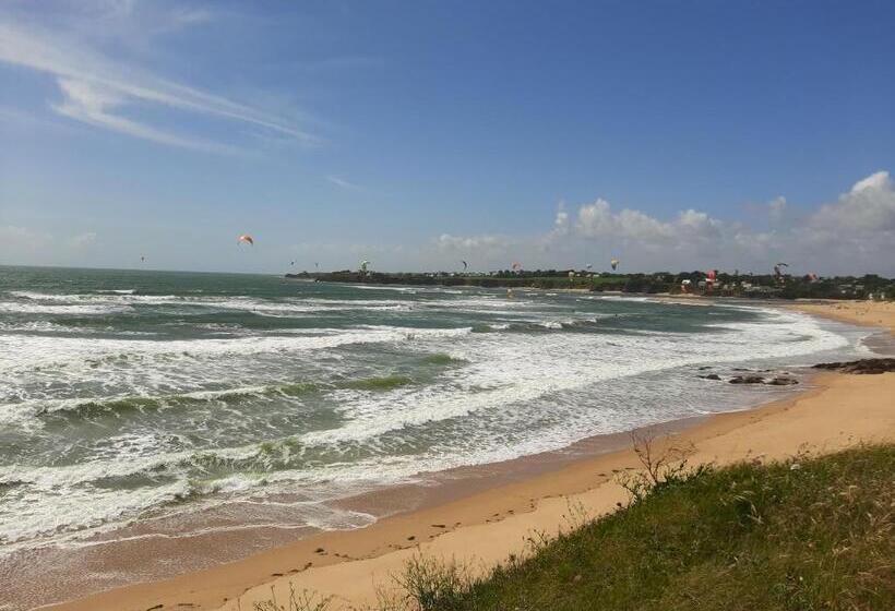 호텔 Home Des Pins Sarl