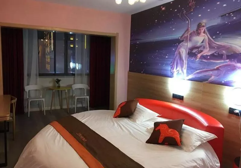 Jun Hotels Anhui Fuyang Yingshang County Guanzhong Avenue Store