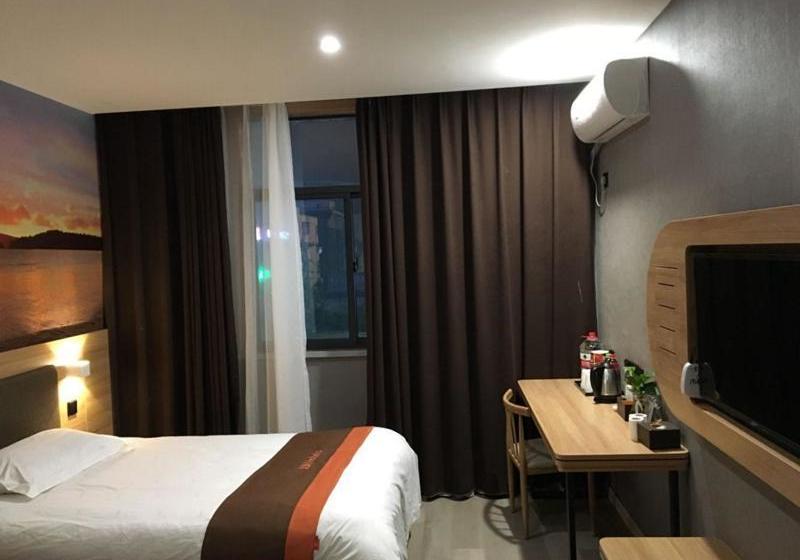 Jun Hotels Anhui Fuyang Yingshang County Guanzhong Avenue Store