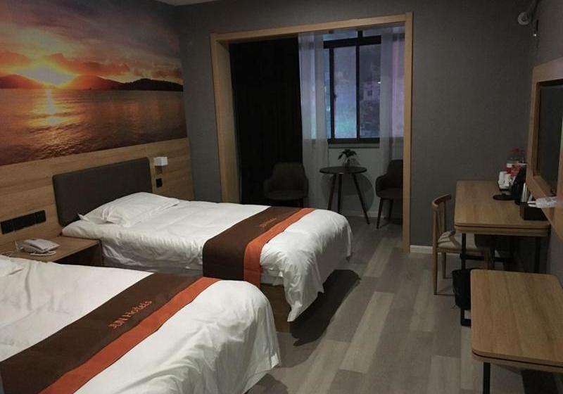 Jun Hotels Anhui Fuyang Yingshang County Guanzhong Avenue Store