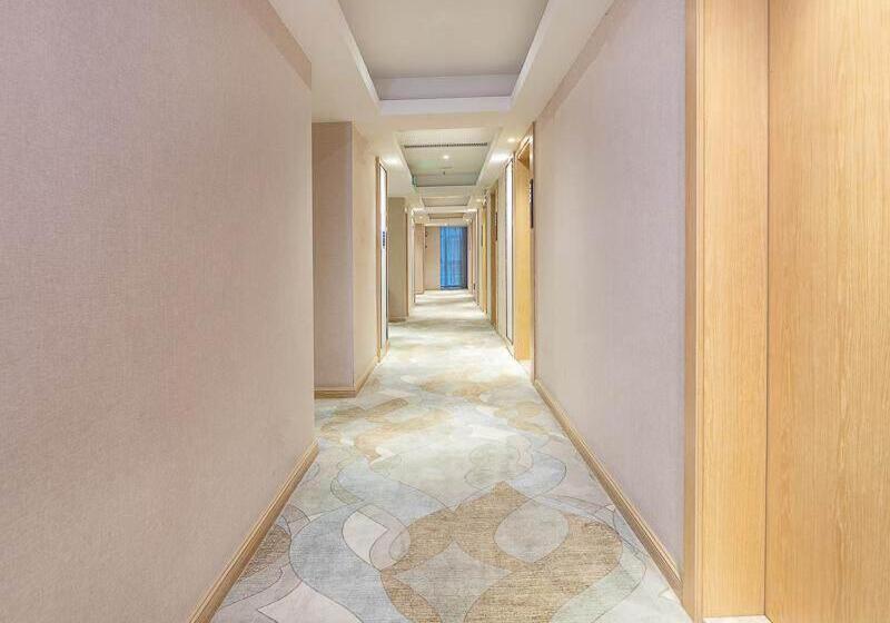 Kyriad Marvelous Hotel Dongguan Changan Light Rail Station