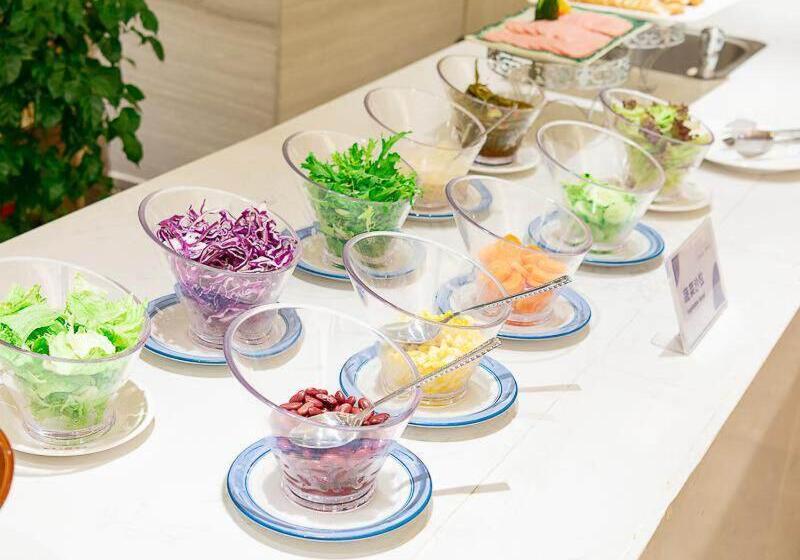 Kyriad Marvelous Hotel Dongguan Changan Light Rail Station