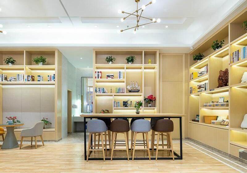 Kyriad Marvelous Hotel Dongguan Changan Light Rail Station