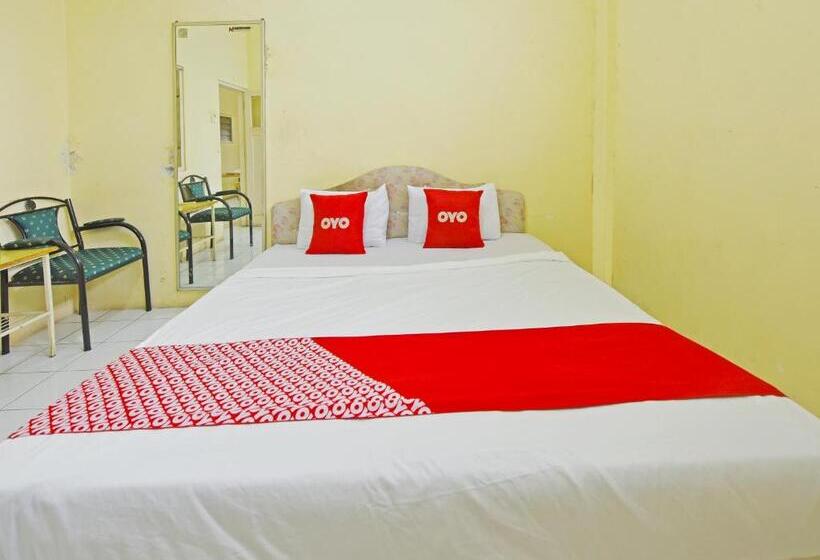 בית מלון כפרי Oyo 3722  Mutiara