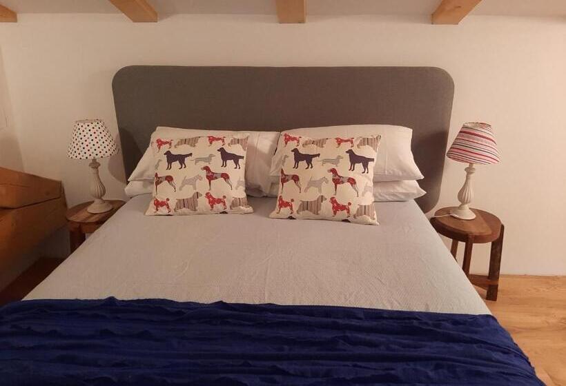 تختخواب و صبحانه Dvor Vipolže