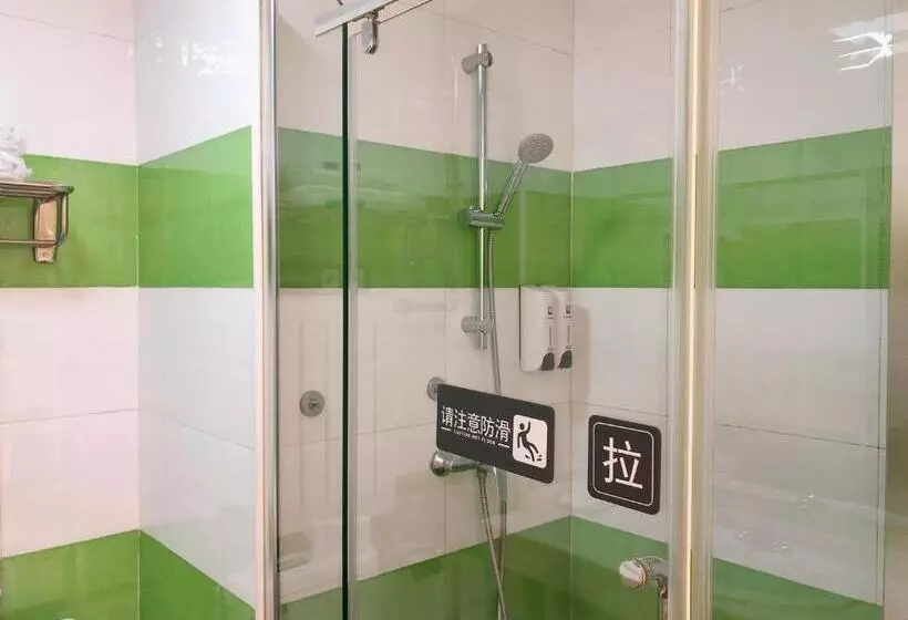 Hotelli 7 Days Inn Tianjin Wuqing High Speed Railway Station Shangdong Jin Street