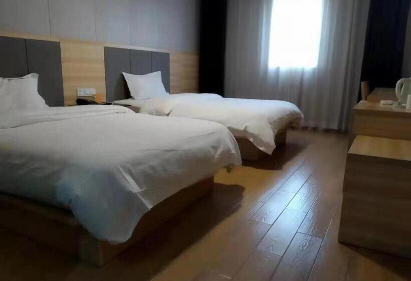 בית מלון כפרי 7days Inn Changsha Yinpenling Ridge Aux Plaza