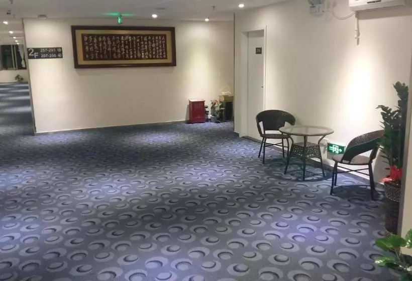ホテル 7days Inn Shenzhen Airport Fuyong Great Ocean Road Phoenix Century Business Plaza