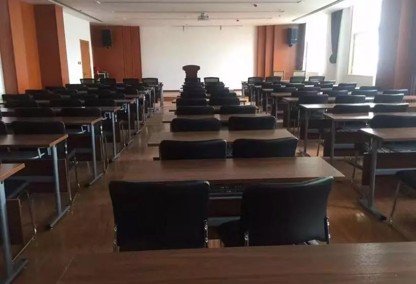 ホテル 7days Premium Linyi Railway Station Branch