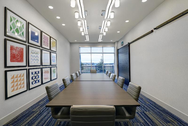 ホテル Holiday Inn Express & Suites   Port Elgin