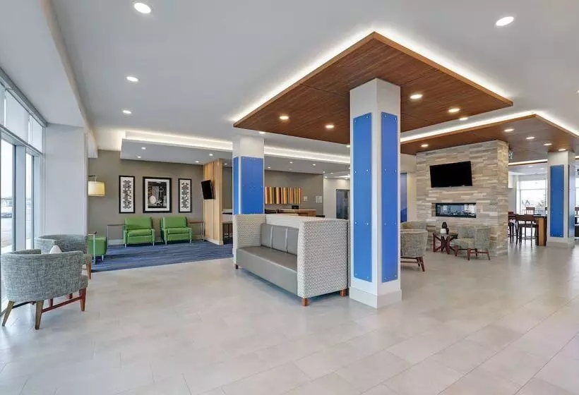 ホテル Holiday Inn Express & Suites Port Elgin