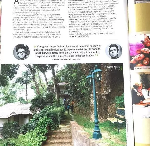 ホテル Serene Woods