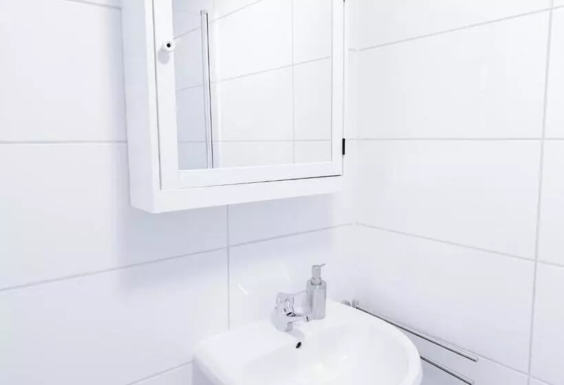 Relax Aachener Boardinghouse Premium 1