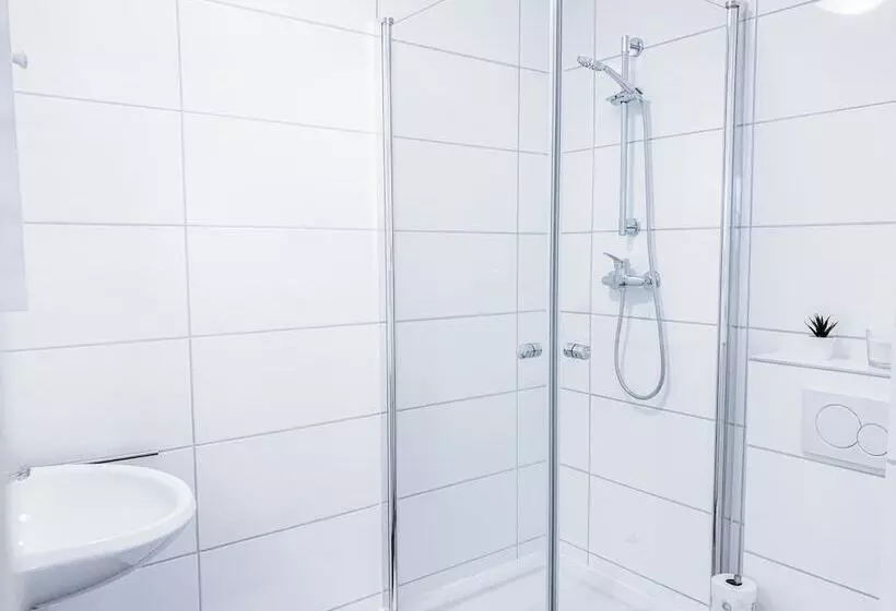 Relax Aachener Boardinghouse Premium 1