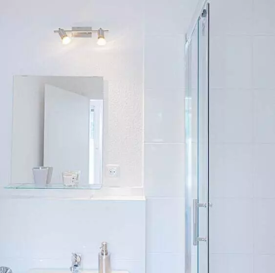 Relax Aachener Boardinghouse Premium 1