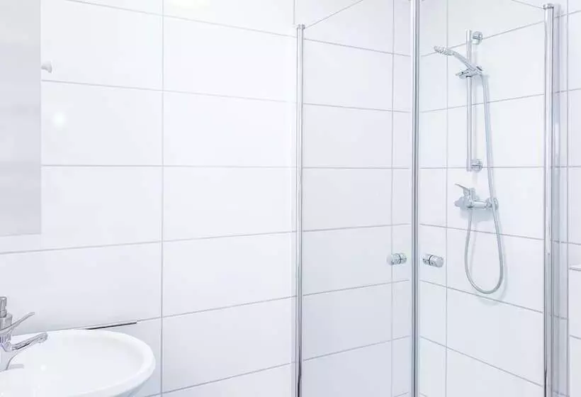 Relax Aachener Boardinghouse Premium 1