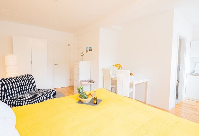 Relax Aachener Boardinghouse Premium 1