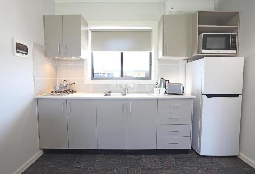 Eastend Studio Apartments