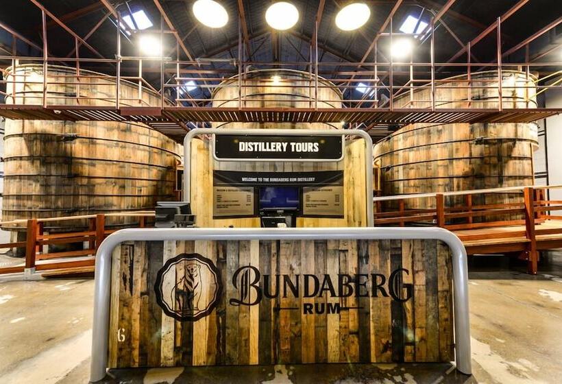 בית מלון כפרי Bundaberg Park Village