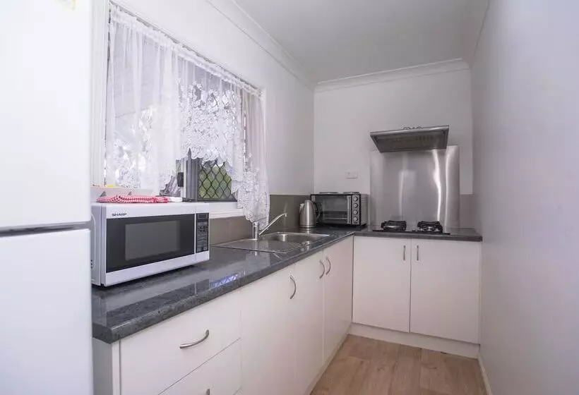 Hotelli Bundaberg Park Village