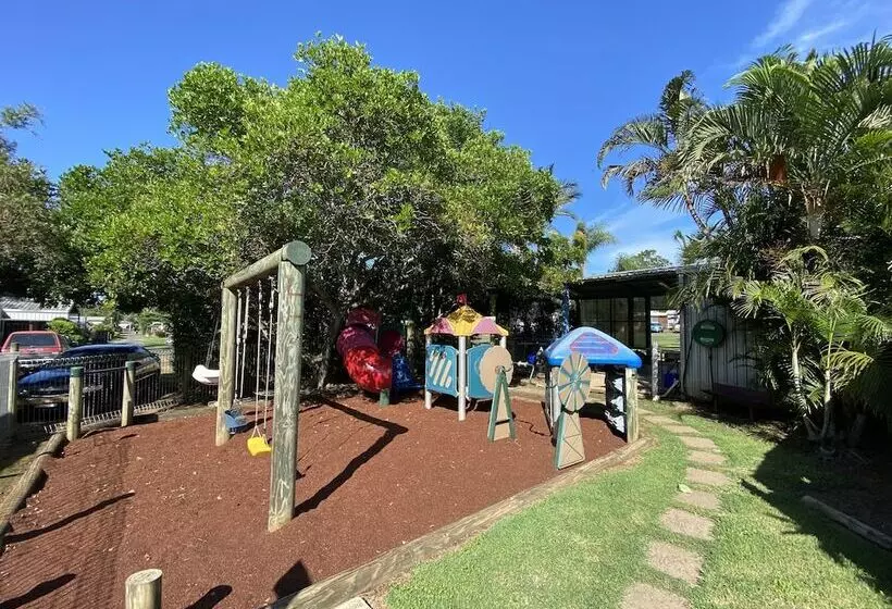 Hotelli Bundaberg Park Village