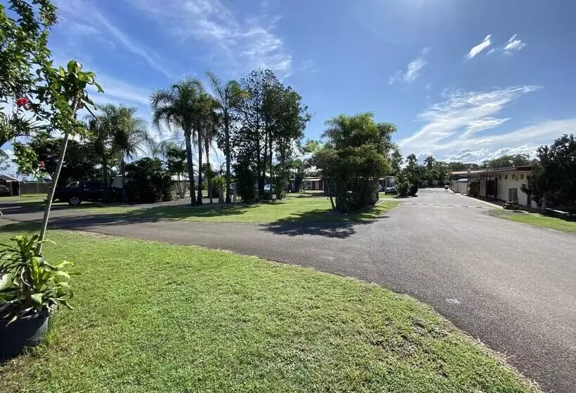 Hotelli Bundaberg Park Village