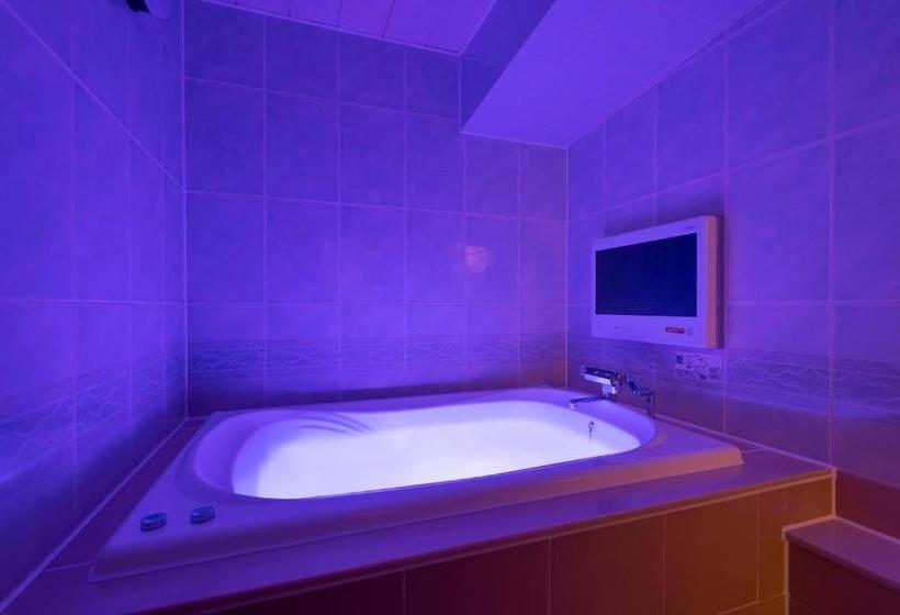 ホテル Cue Machida