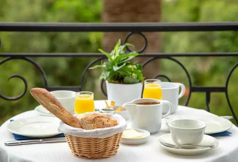 Hotelli Hôtel Saint Andre