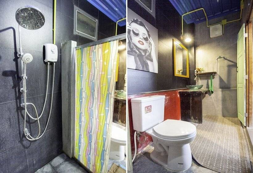 Hotel Oyo 999 Baan Pak Rom Ruen