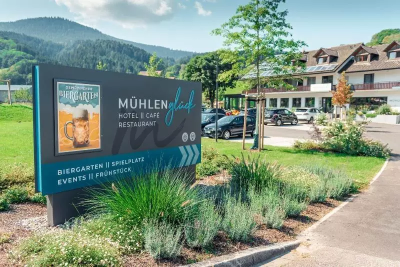 ホテル & Restaurant Muhlengluck