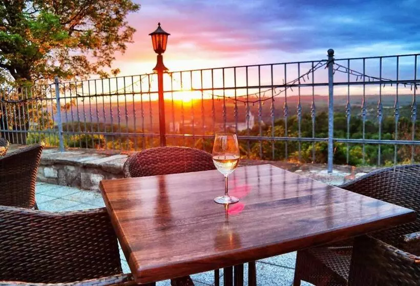 Hotelli Und Restaurant Rittergut Kreipitzsch