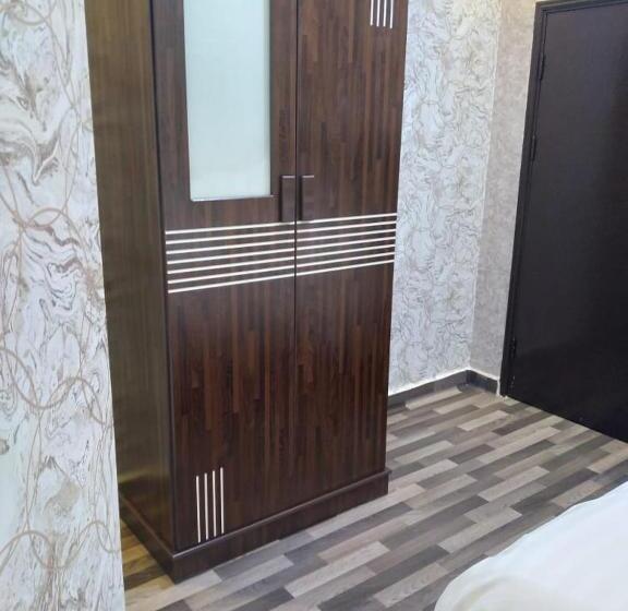 Iwaa Alkharj Apartments