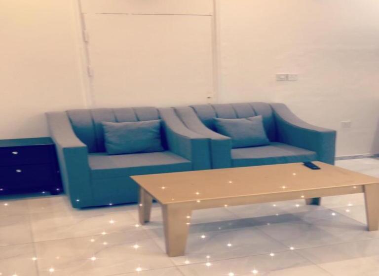 Iwaa Alkharj Apartments