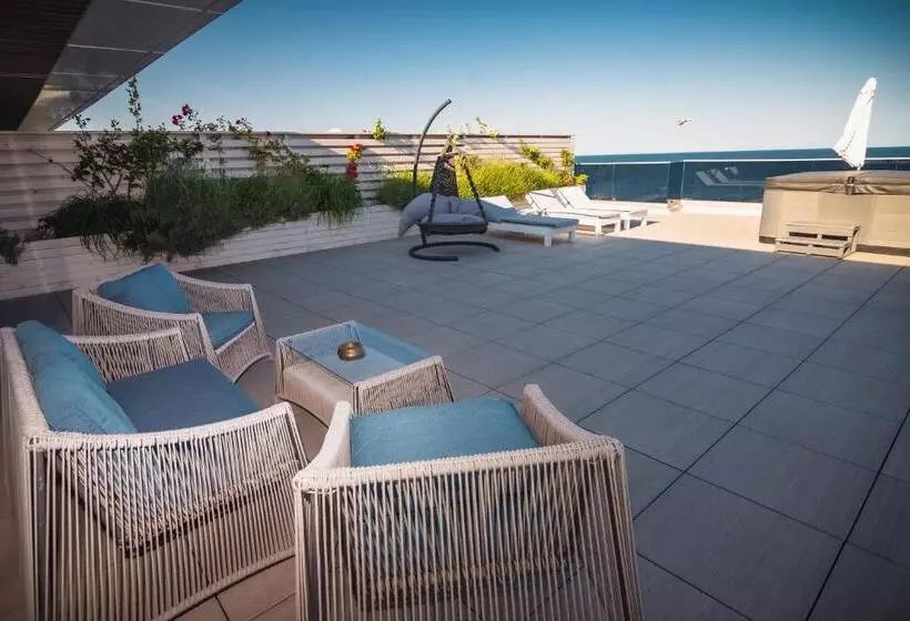 Novum By The Sea