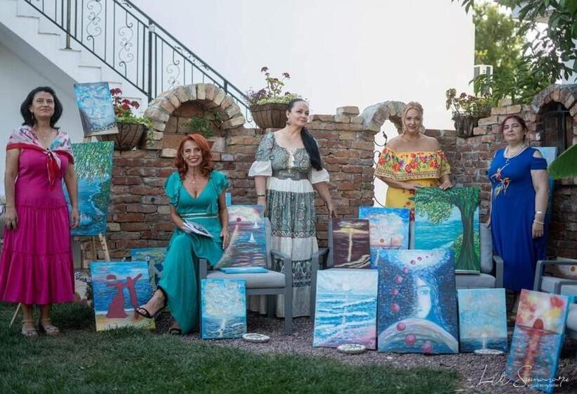 Pensão Boemul Neptun