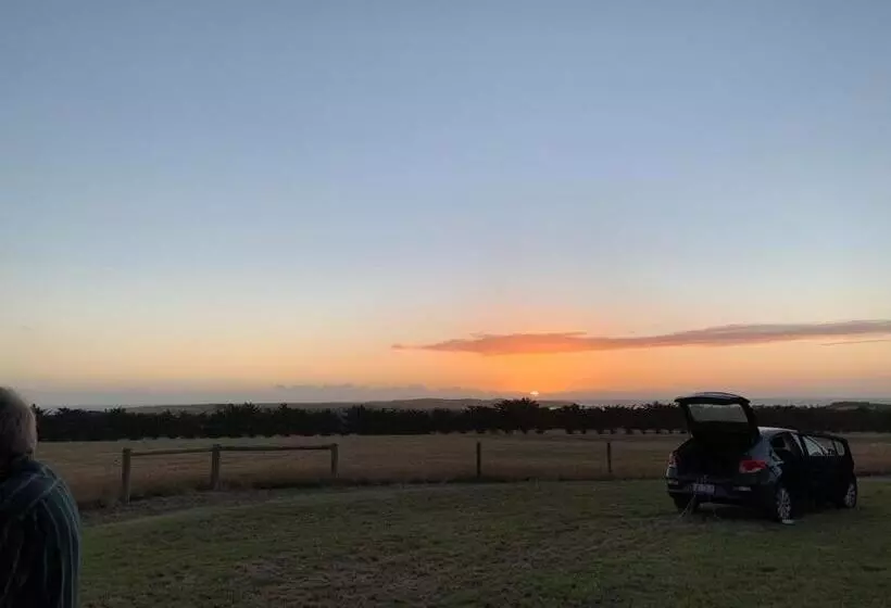 Majatalo Omaru Farm Stay