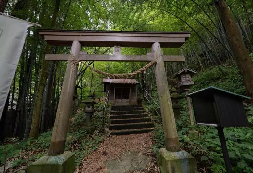 ریوکان Sakahijiri Nikko