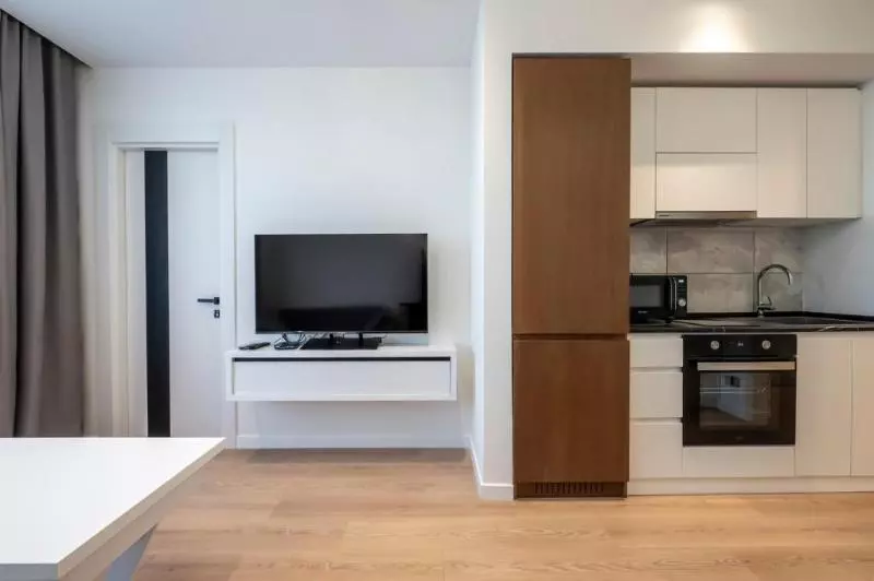 White Sails Residential