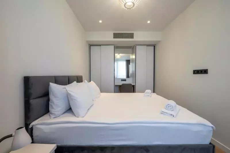 White Sails Residential