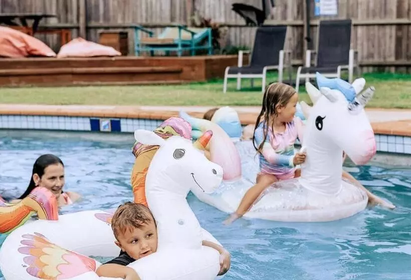 Freedom Backpackers Hostel Rainbow Beach