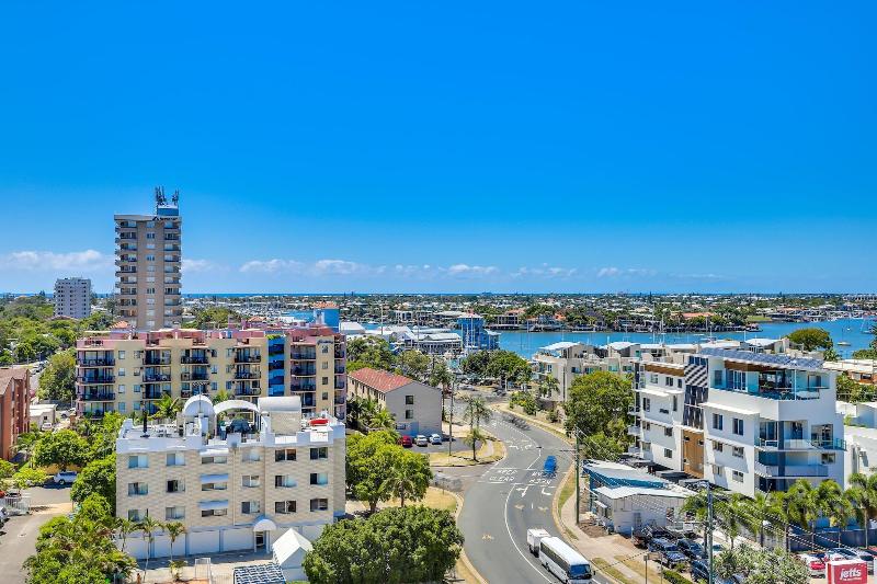 Отель Direct Collective Sea Breeze Mooloolaba