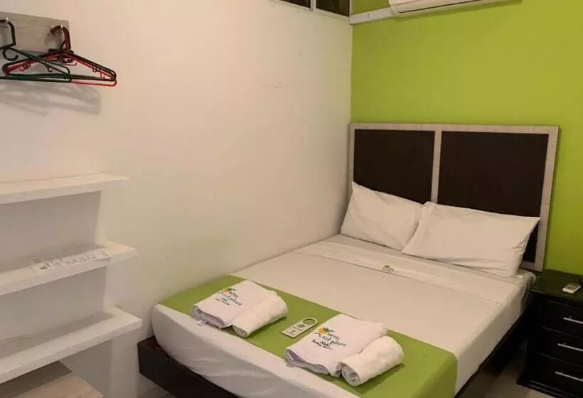 ホテル West Plaza