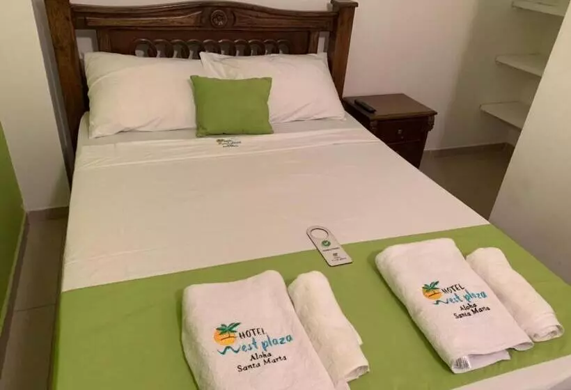 ホテル West Plaza