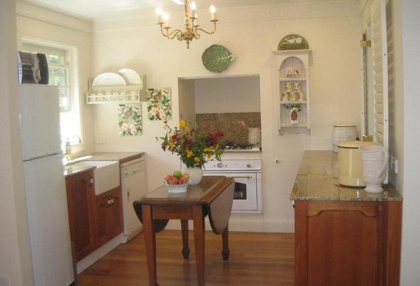 펜션 Annie's Cottage