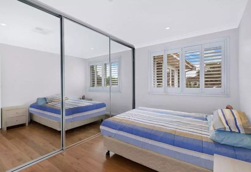 펜션 Blue Summer House