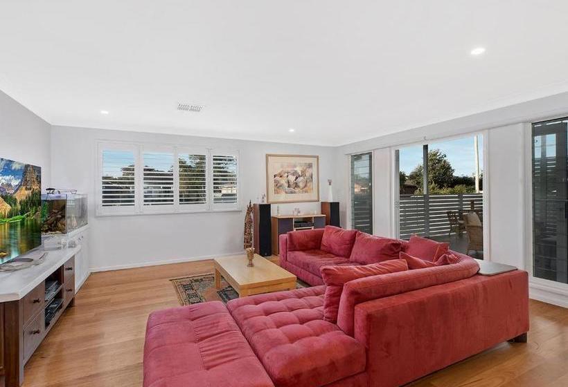 פנסיון Blue Summer House