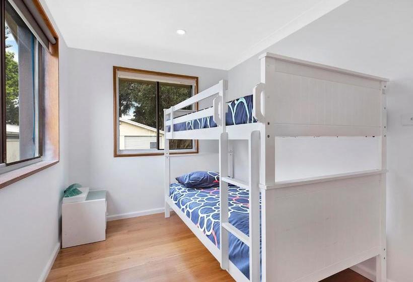 פנסיון Blue Summer House