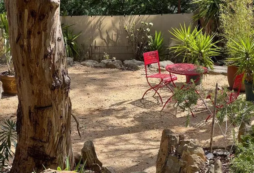 Aamiaismajoitus (B&B) Be&be Castlemaine